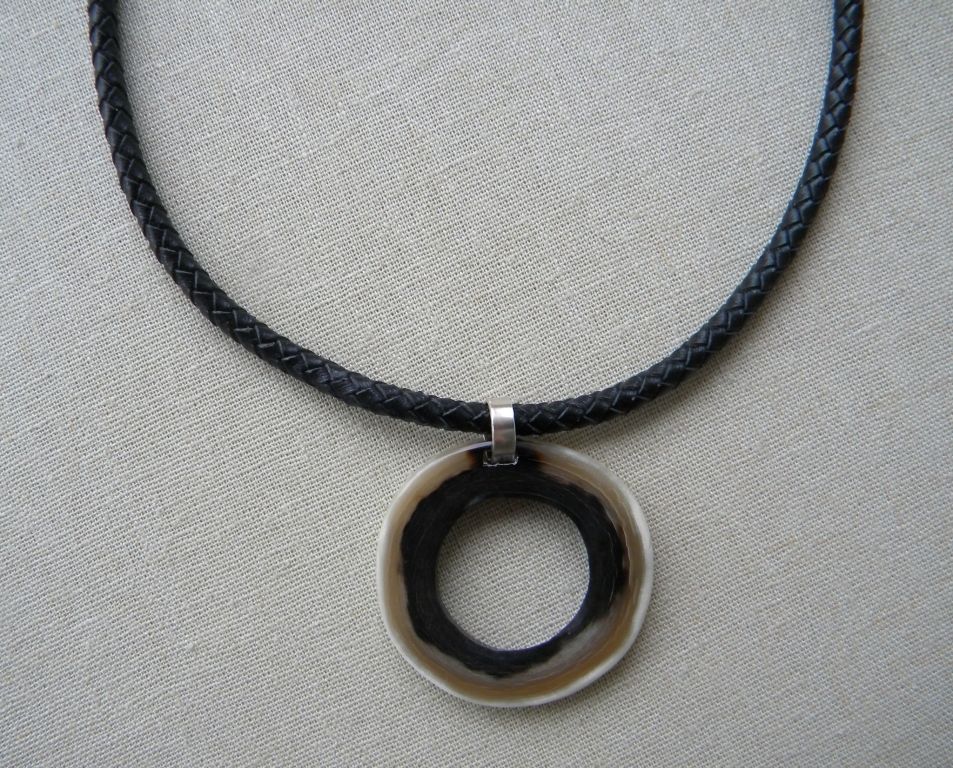 Cadena Cuero Negro | cadena cuero